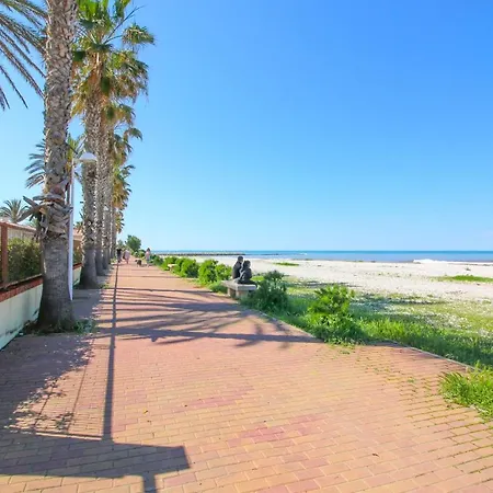 Residencial Azul Marino Denia